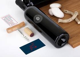 成都何师餐饮管理有限公司